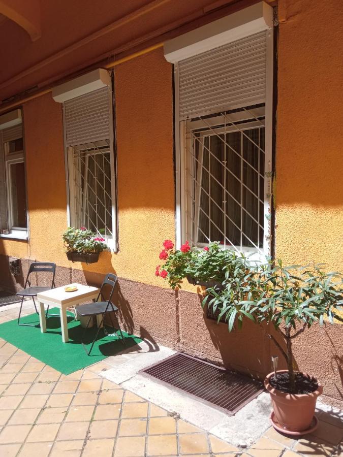 בודפשט Free Parking Garage! Downtown Apartment Close To New York Cafe מראה חיצוני תמונה